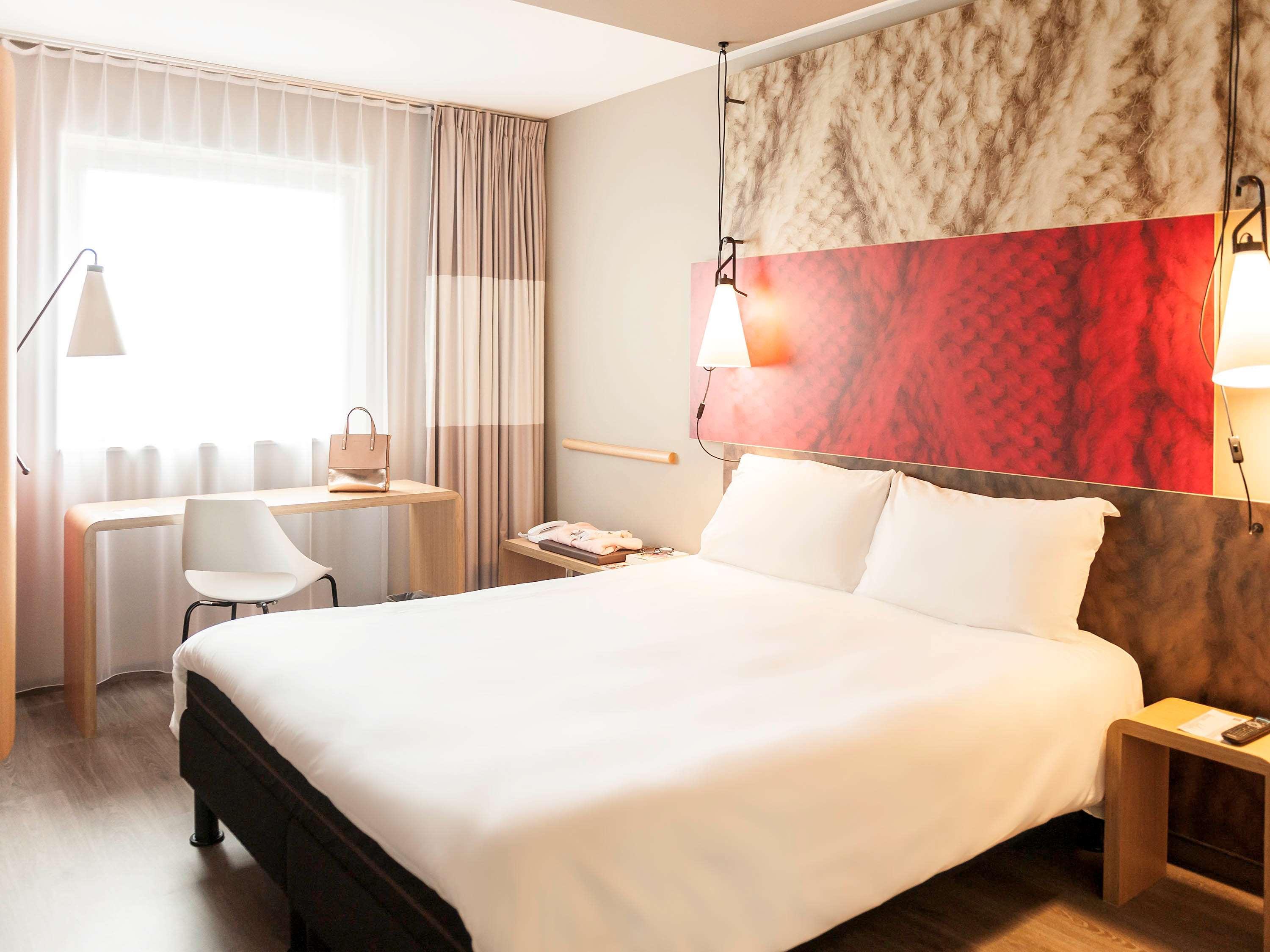 Ibis Hotel 3*